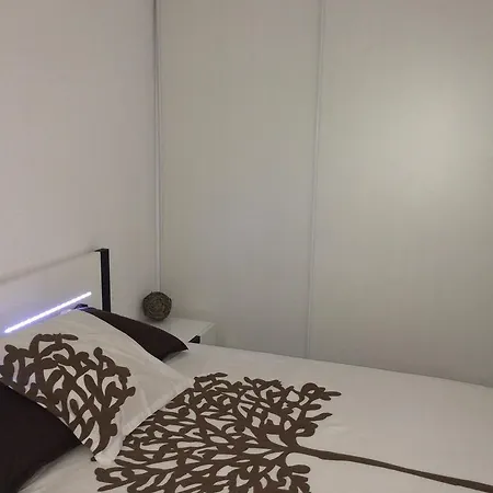 T2 Standing Apartament *